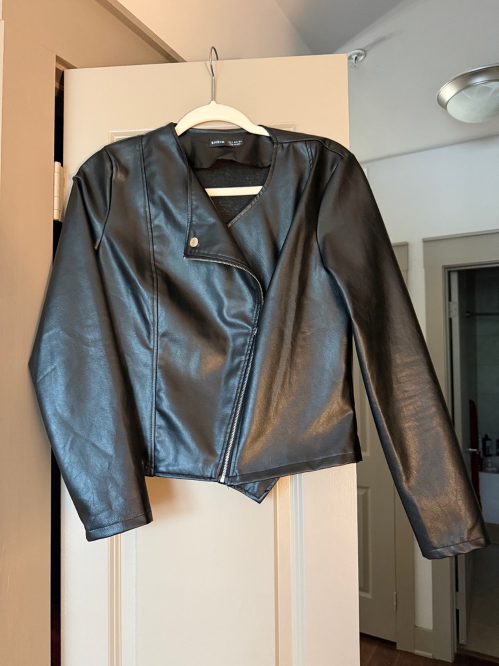SHEIN Black Faux Leather Asymmetrical Moto Jacket